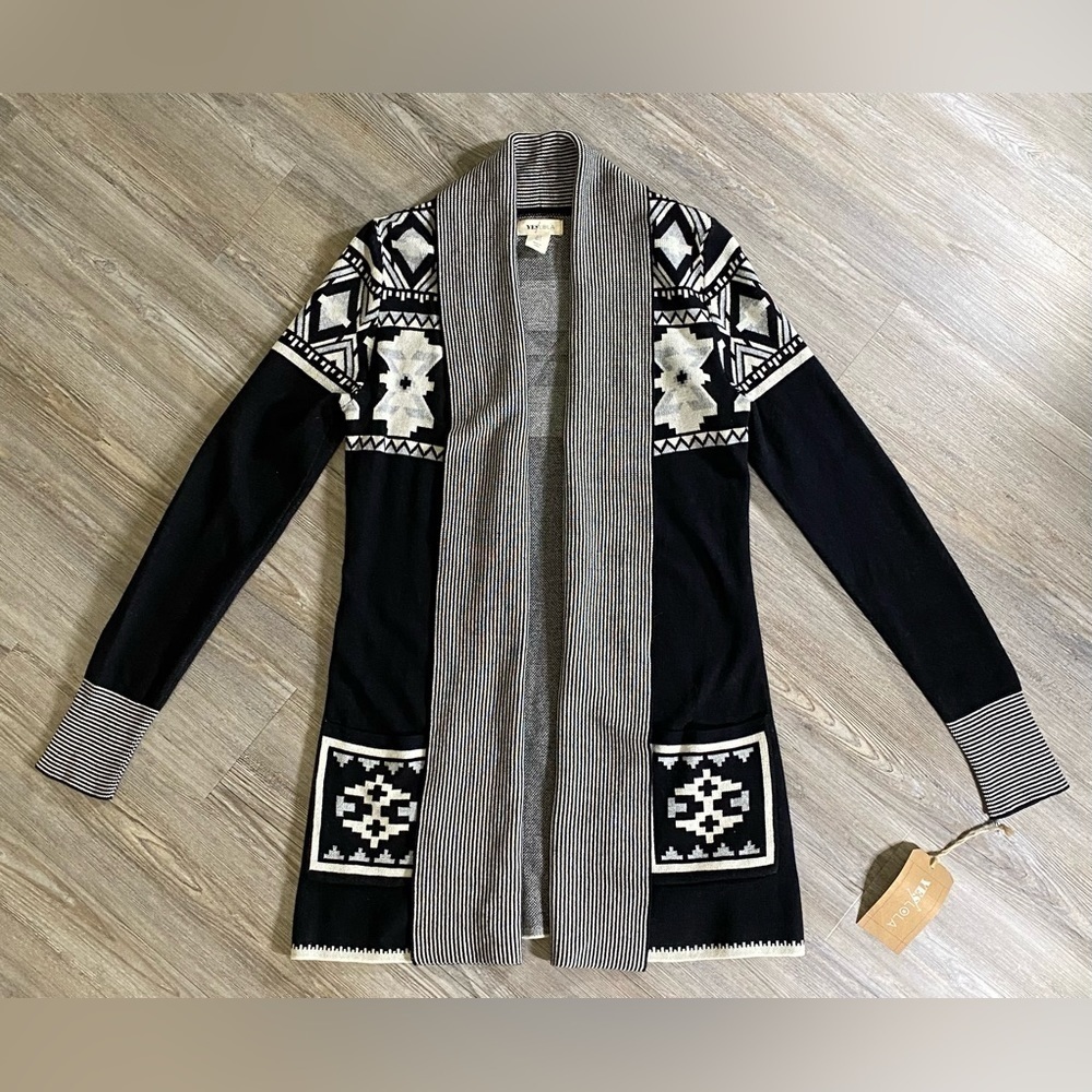 YesLola Black & White Southwestern Cotton Cardigan with Pockets NWT